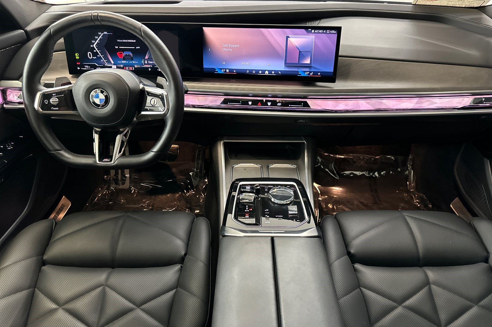 Used 2023 BMW 740i RWD image 15