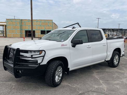 Used 2020 Chevrolet Silverado 1500 RST AWD/4WD image 7
