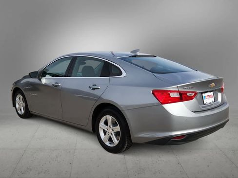 Used 2024 Chevrolet Malibu LT image 6