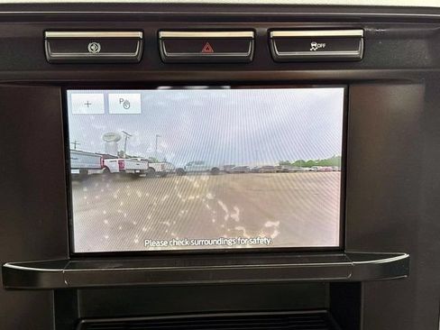 Used 2024 Ford F550 4x4 Regular Cab Super Duty image 21