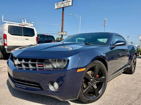 Used 2011 Chevrolet Camaro LT w/ RS Package RWD image 4