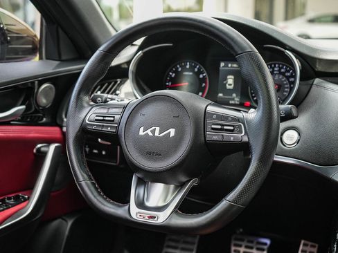 Used 2022 Kia Stinger GT-Line w/ Sun & Sound Package image 14