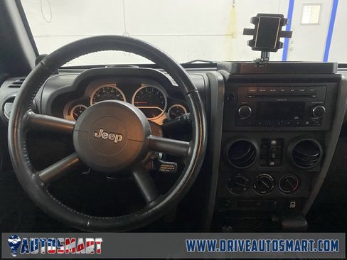 Used 2010 Jeep Wrangler Unlimited Sport image 13
