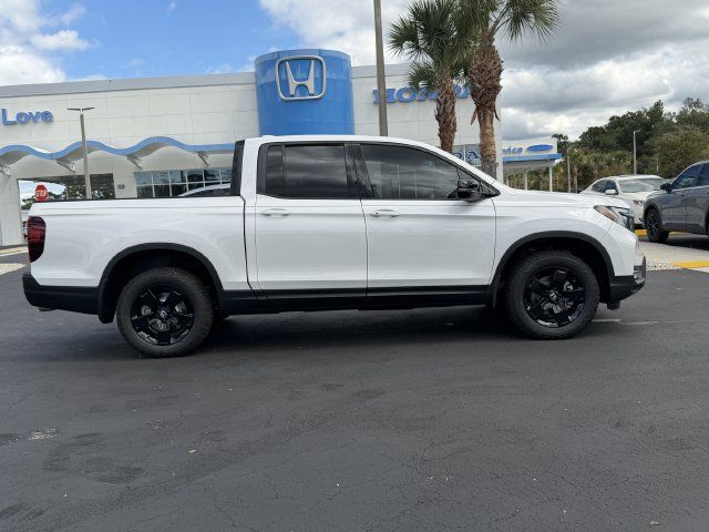 New 2026 Honda Ridgeline Black Edition image 3