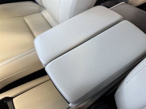 Used 2018 Tesla Model X 100D image 23