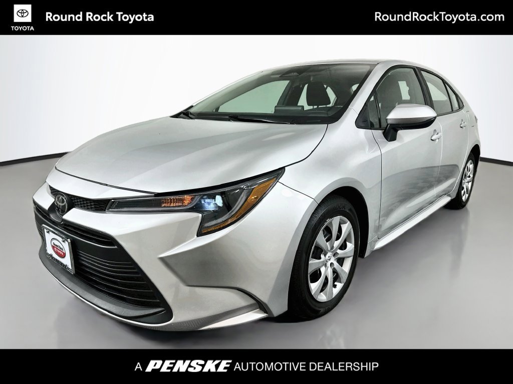 Used 2025 Toyota Corolla LE FWD image 1