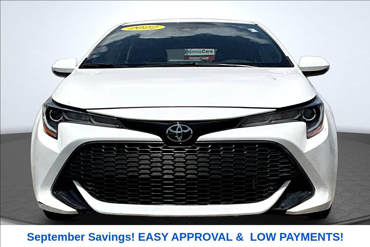 Used 2022 Toyota Corolla SE FWD image 2
