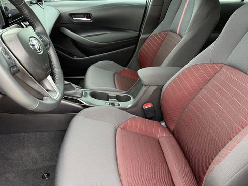 Used 2026 Toyota Corolla SE image 11