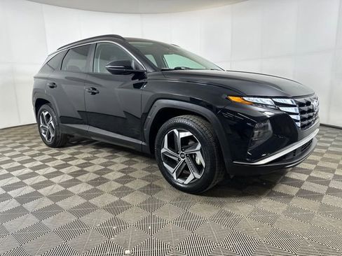 Used 2023 Hyundai Tucson SEL w/ Convenience Package image 2