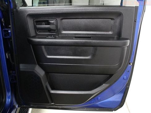 Used 2016 RAM 1500 Express image 38