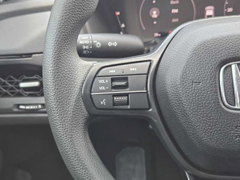 Used 2024 Honda Accord EX image 26