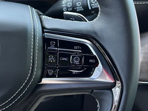 New 2025 Jeep Grand Cherokee L Overland w/ Advanced Protech Group III AWD/4WD image 18