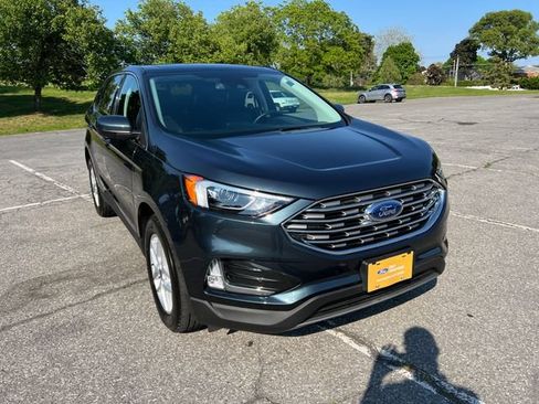 Used 2022 Ford Edge SEL w/ Convenience Package AWD/4WD image 3