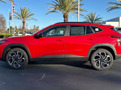 New 2026 Chevrolet Trax RS w/ Sunroof Package image 6