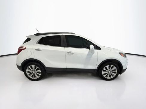Certified 2017 Buick Encore Preferred FWD image 8