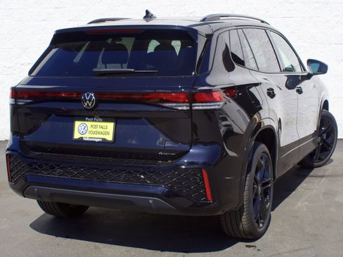 New 2026 Volkswagen Tiguan SE R-Line AWD/4WD image 8