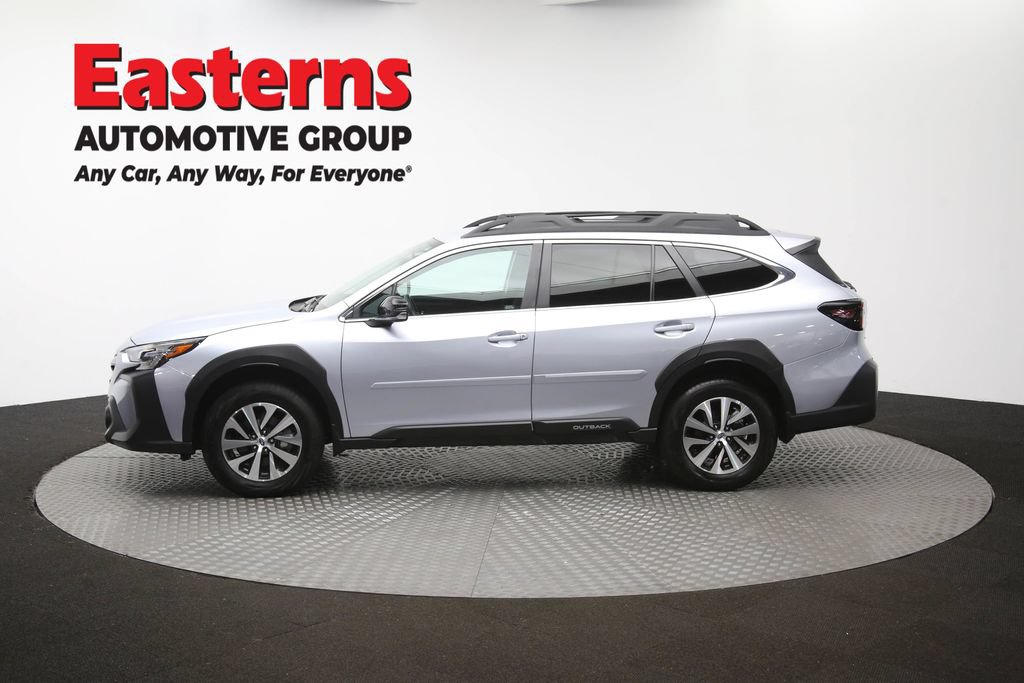 Used 2025 Subaru Outback Premium AWD/4WD image 54