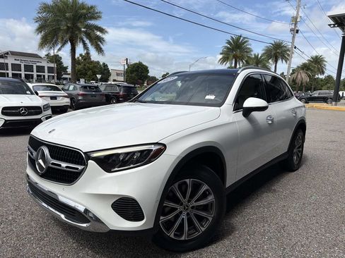 Used 2023 Mercedes-Benz GLC 300 image 3
