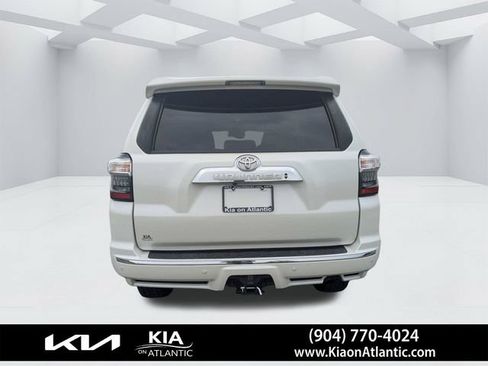 Used 2023 Toyota 4Runner Limited AWD/4WD image 4