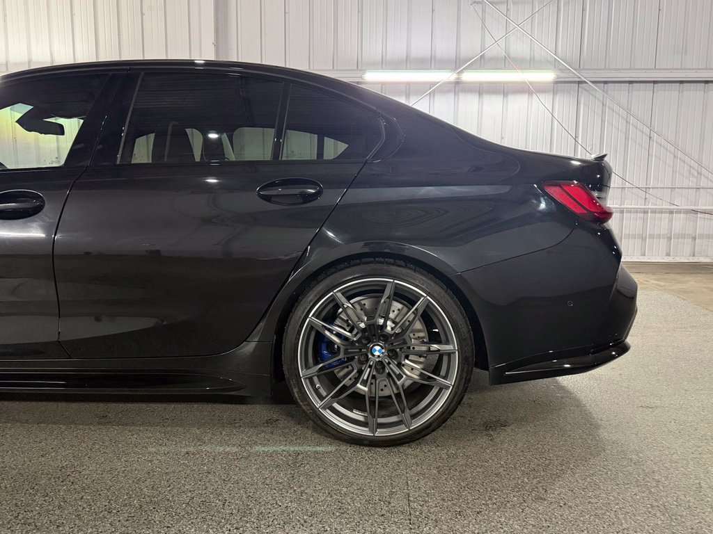 Used 2022 BMW M3 RWD image 12