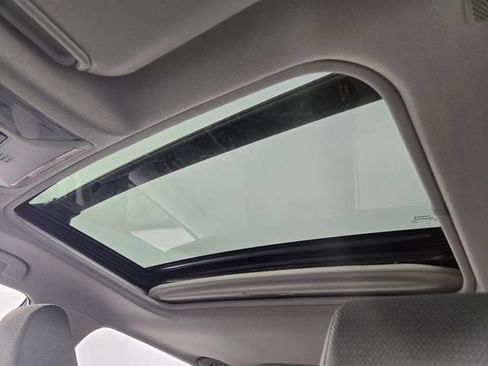 Used 2023 Toyota RAV4 XLE w/ Convenience Package FWD image 18