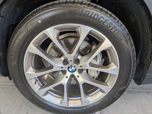 Used 2024 BMW X5 xDrive40i w/ Parking Assistance Package AWD/4WD image 24
