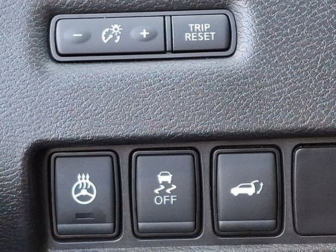 Used 2018 Nissan Murano SL AWD/4WD image 26
