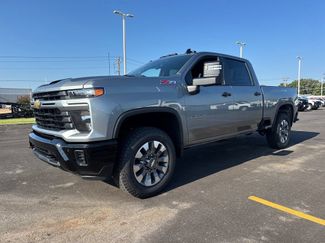 New 2026 Chevrolet Silverado 2500 Custom w/ Custom Value Package AWD/4WD video 2