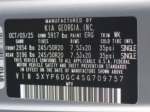 New 2025 Kia Telluride S image 29