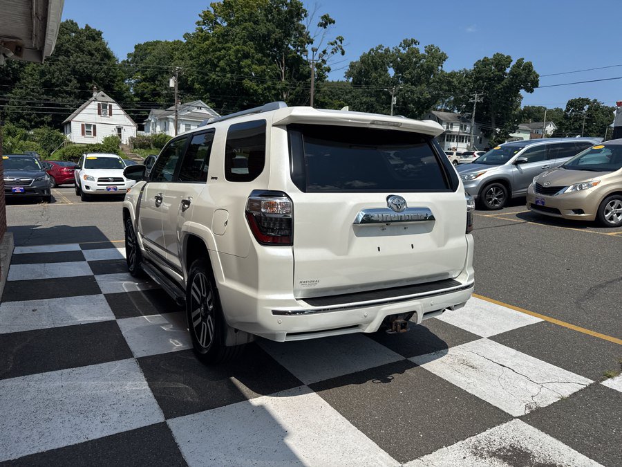 Used 2017 Toyota 4Runner Limited AWD/4WD image 4