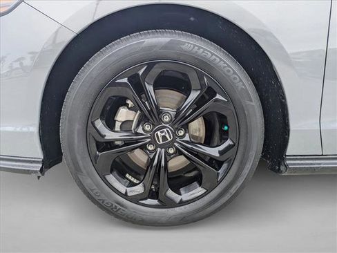 Used 2025 Honda Accord SE image 23