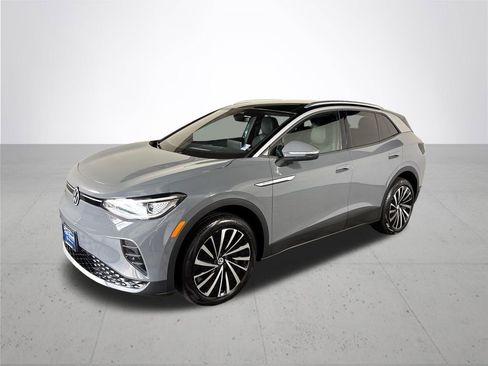 Certified 2023 Volkswagen ID.4 Pro S Plus AWD/4WD image 2