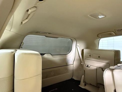 Used 2018 Lexus LX 570 4WD image 30