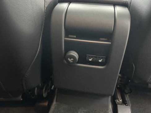 Used 2015 Volvo XC60 T6 Platinum w/ Climate Package image 35