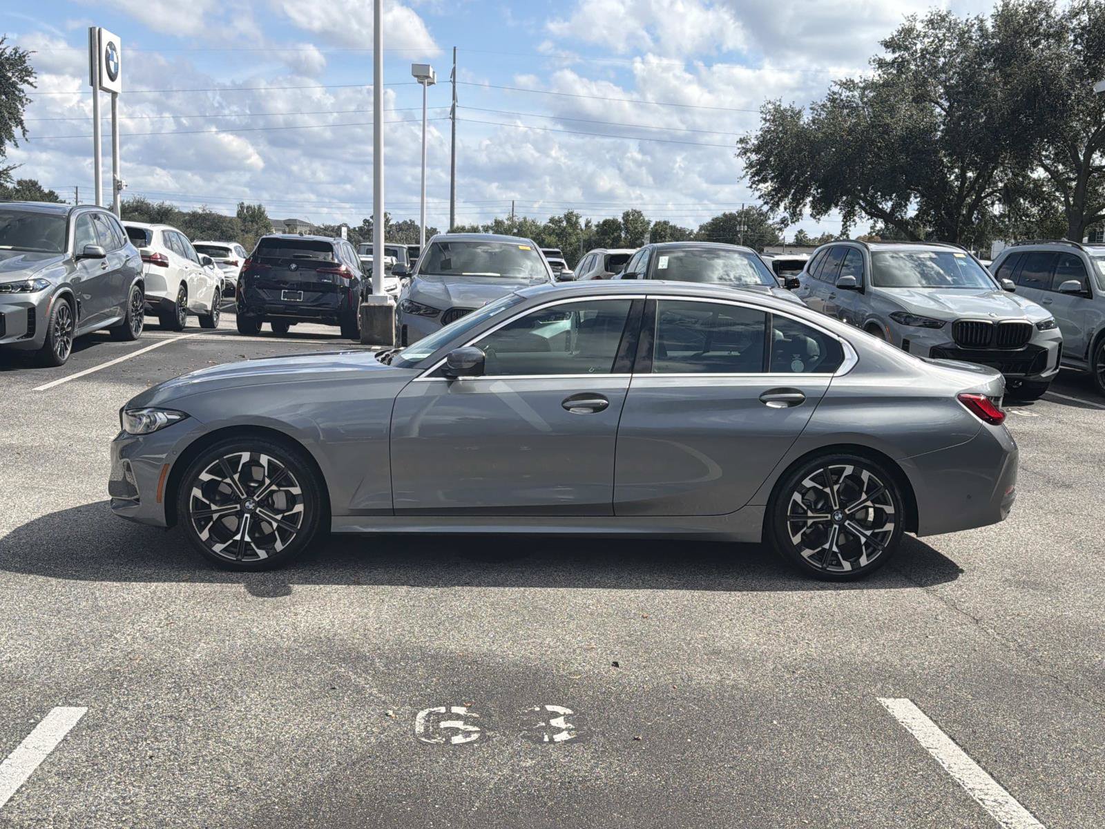 Certified 2026 BMW 330i Sedan RWD image 6