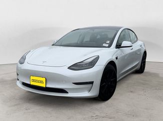 Used 2021 Tesla Model 3 Standard Range Plus video 1