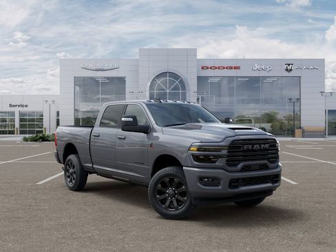 New 2026 RAM 2500 Laramie AWD/4WD image 5
