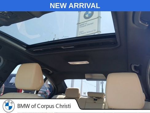 Used 2018 BMW 330i xDrive Sedan AWD/4WD image 26
