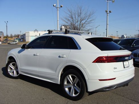 Used 2019 Audi Q8 Premium w/ Convenience Package image 4