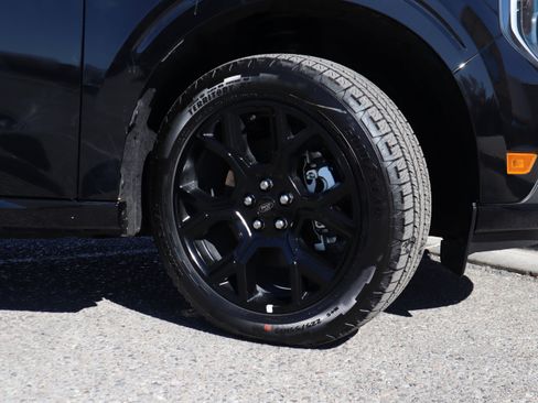 New 2025 Ford Maverick Lobo AWD/4WD image 13
