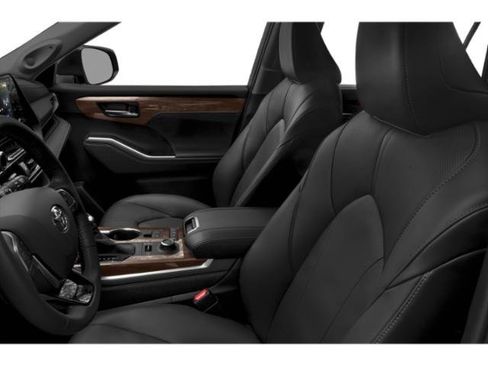 Used 2022 Toyota Highlander Limited AWD/4WD image 12