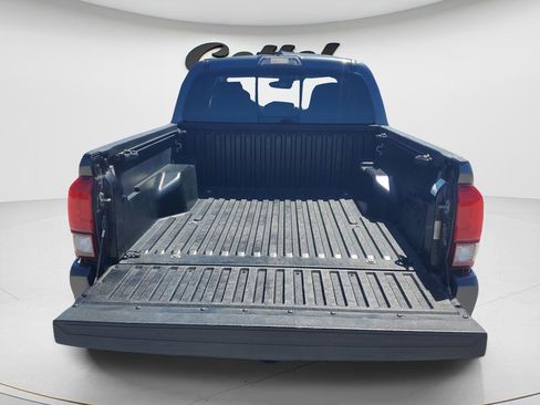 Certified 2022 Toyota Tacoma SR5 w/ Technology Package RWD image 9