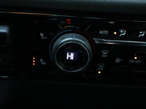 Certified 2022 Chevrolet Silverado 1500 RST w/ RST All Star Premium Package image 33