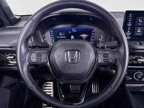 Used 2024 Honda Accord Sport image 17