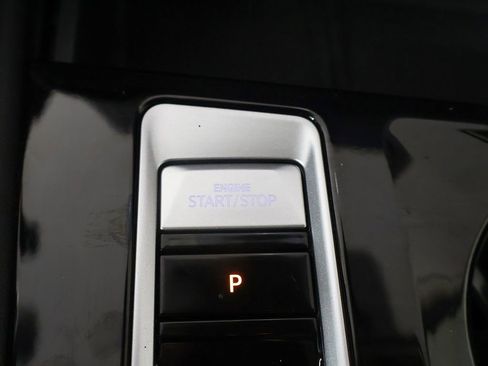 Used 2024 Volkswagen Atlas SEL Premium R-Line AWD/4WD image 57