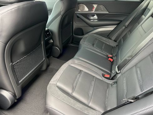 New 2026 Mercedes-Benz GLE 53 AMG 4MATIC image 12