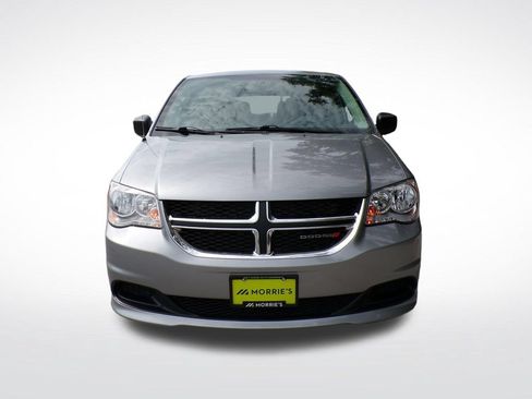Used 2018 Dodge Grand Caravan SE w/ UConnect Hands-Free Group FWD image 8