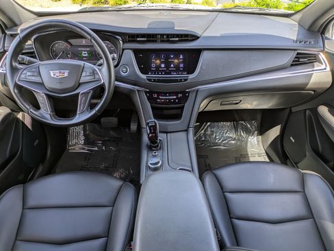 Used 2022 Cadillac XT5 Luxury image 14