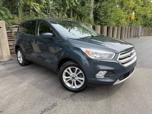 Used 2019 Ford Escape SE AWD/4WD image 4