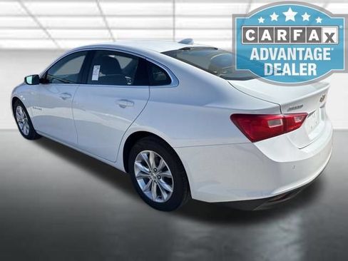 Certified 2025 Chevrolet Malibu LT FWD image 3